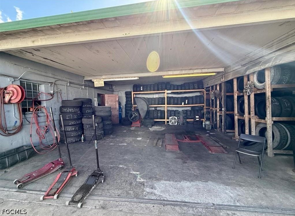 Retail for Sale in Hialeah, photo 9