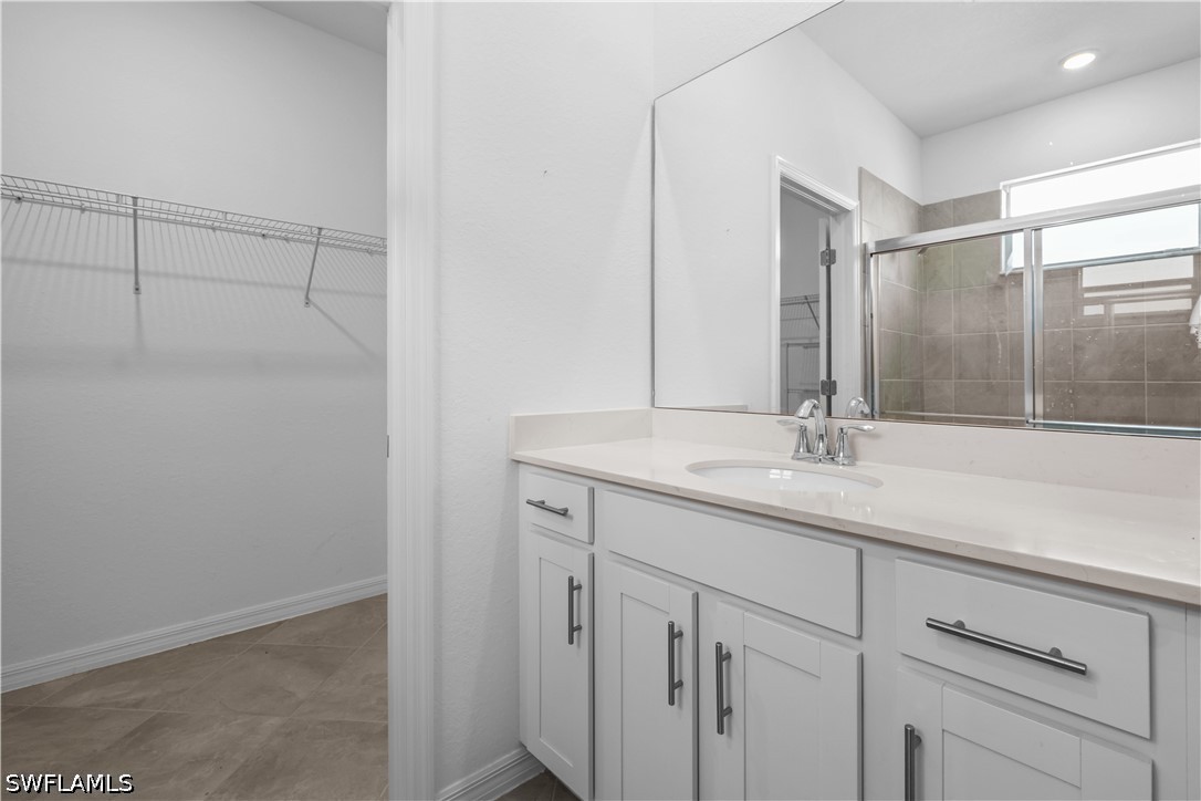 2 Bed Attached for Sale in Naples, photo 9