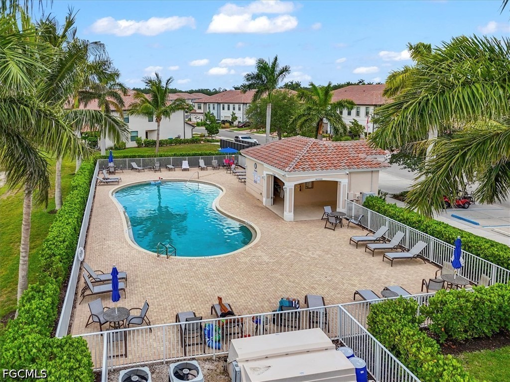 3 Bed SingleFamilyResidence for Sale in Cape Coral, photo 9