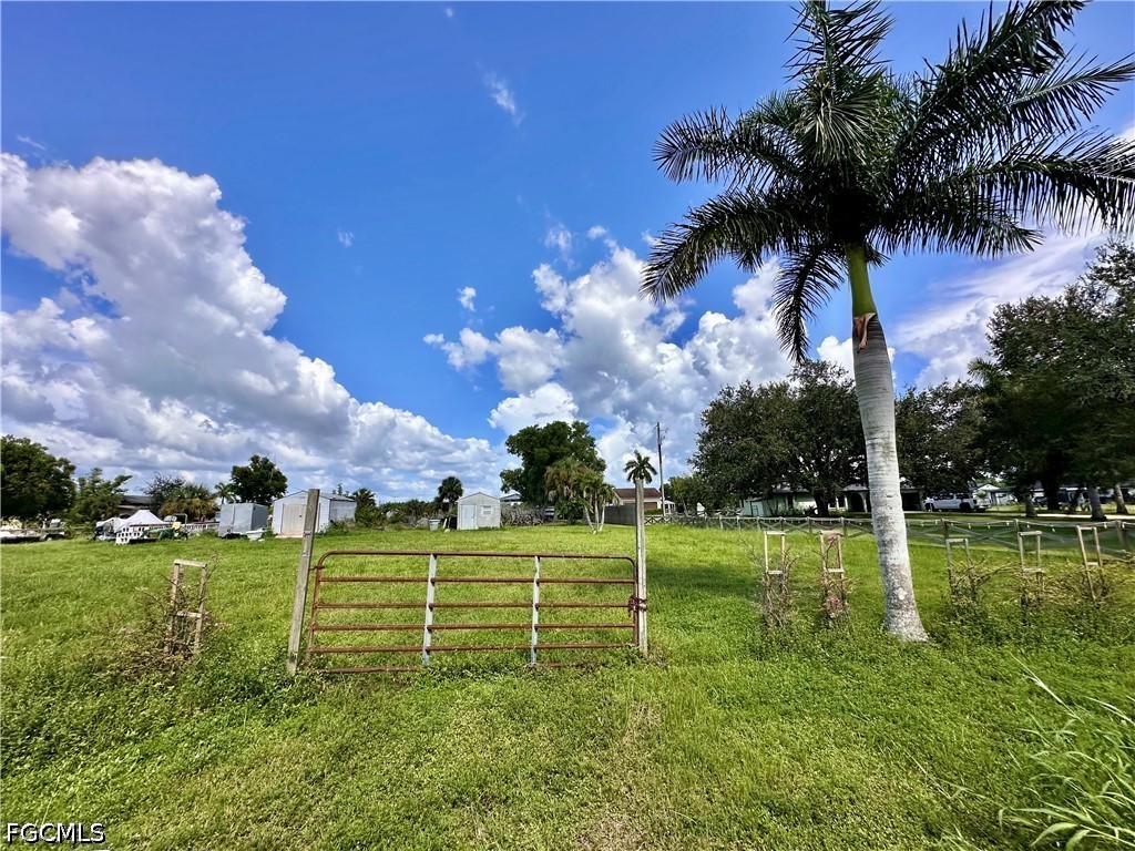 Acreage for Sale in Saddlewood Farms, photo 9