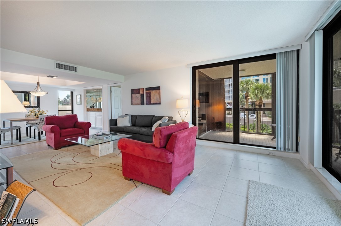 2 Bed Waterfront Home for Sale in Esplanade Club, photo 9
