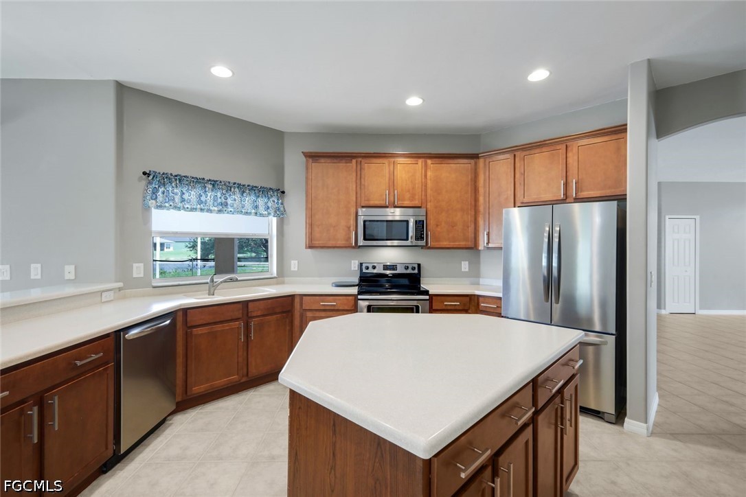 3 Bed Pool Home for Sale in Hawk'S Preserve, photo 9