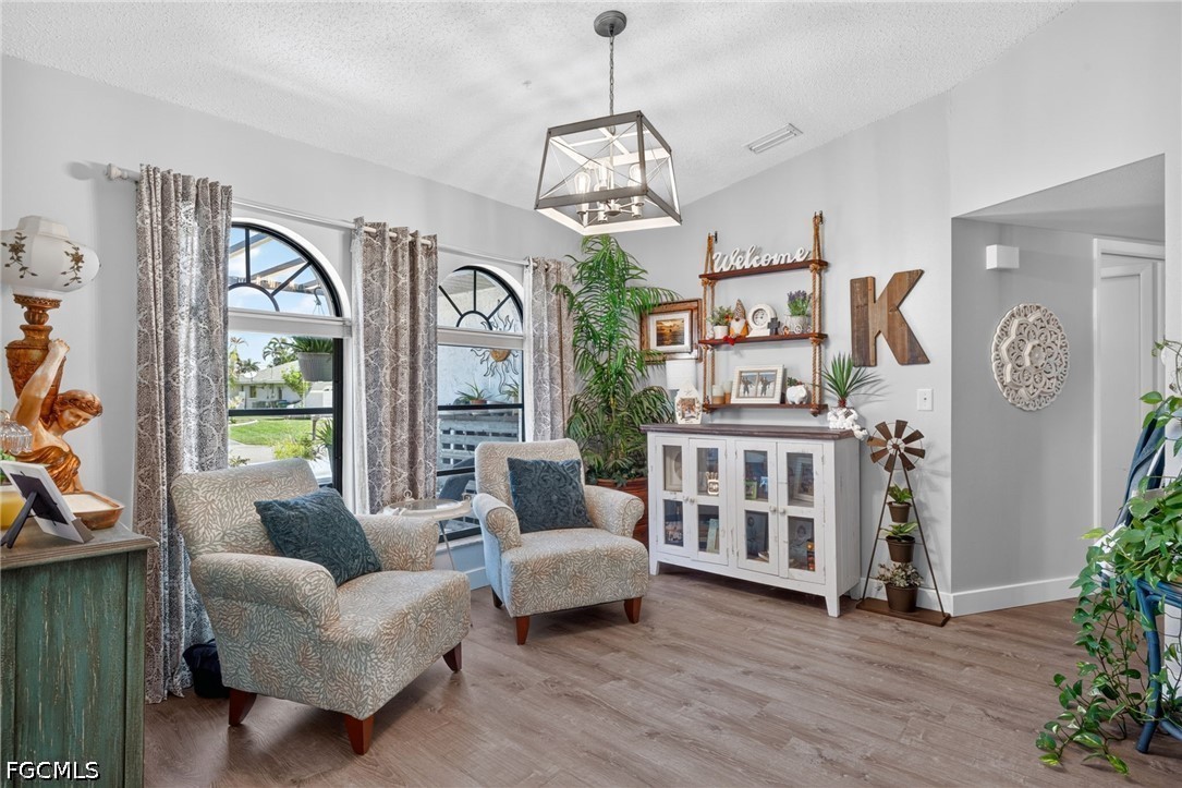 3 Bed Pool Home for Sale in Cape Coral, photo 9