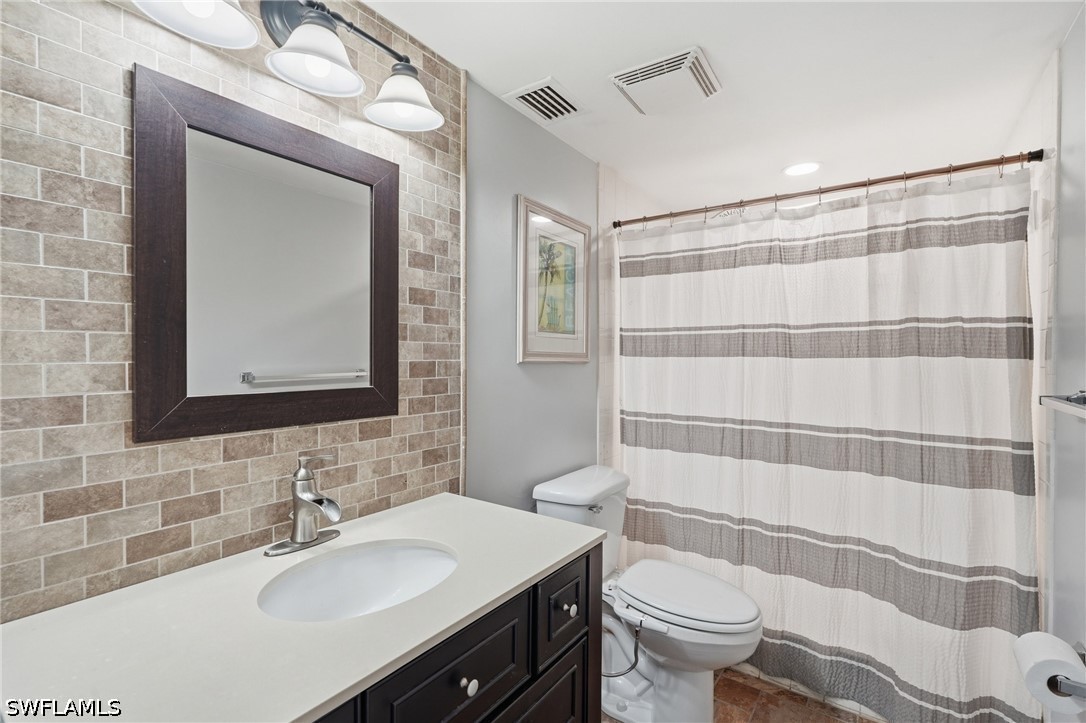 2 Bed Waterfront Home for Sale in Naples, photo 9
