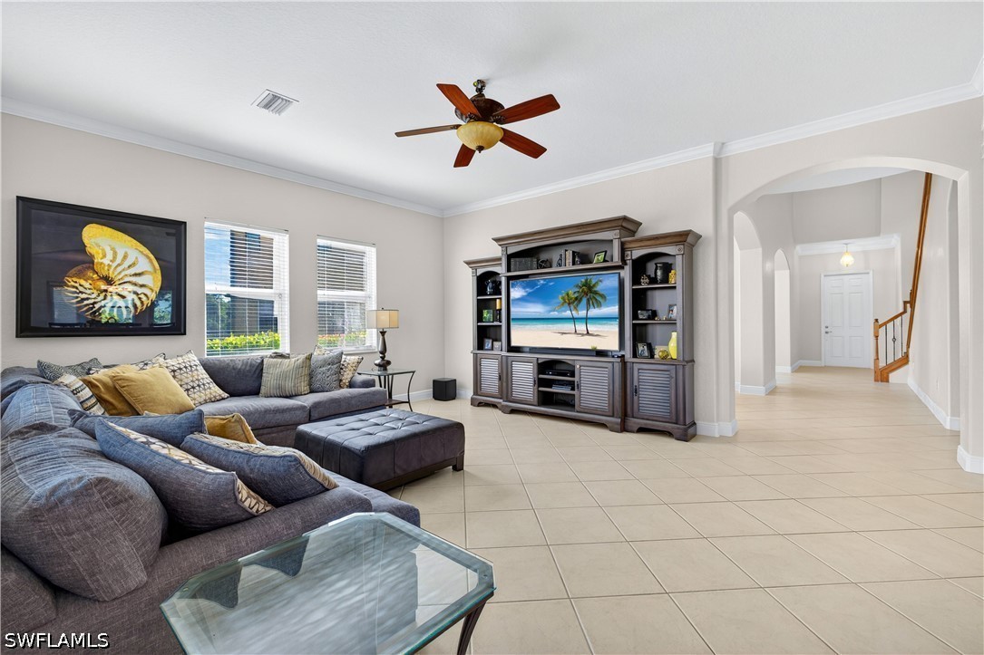5 Bed Waterfront Home for Sale in Naples, photo 9