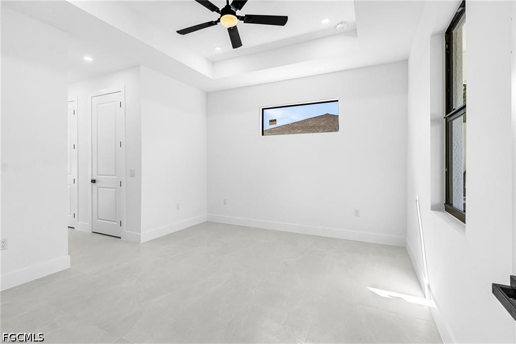 4 Bed SingleFamilyResidence for Sale in Cape Coral, photo 9