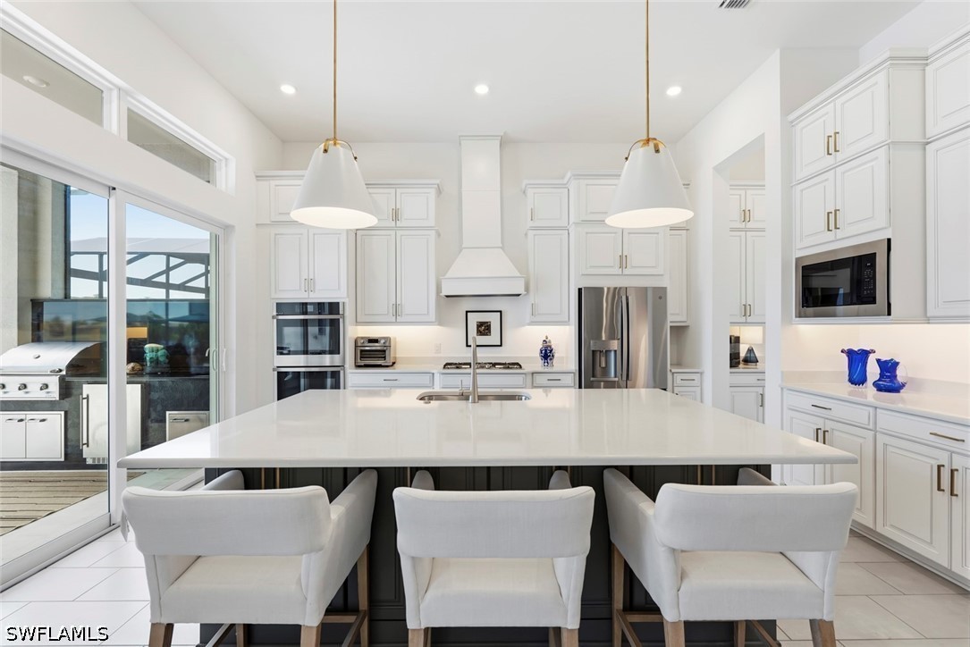 3 Bed Pool Home for Sale in Naples, photo 9