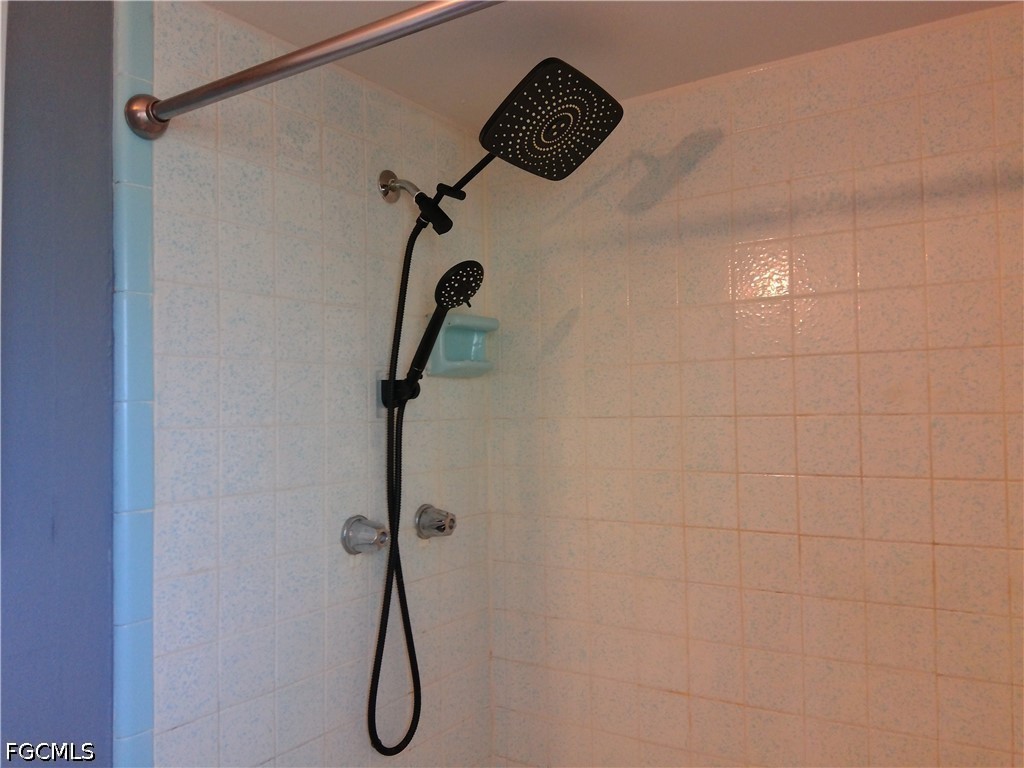 2 Bed Waterfront Home for Sale in Tropic Isles, photo 9