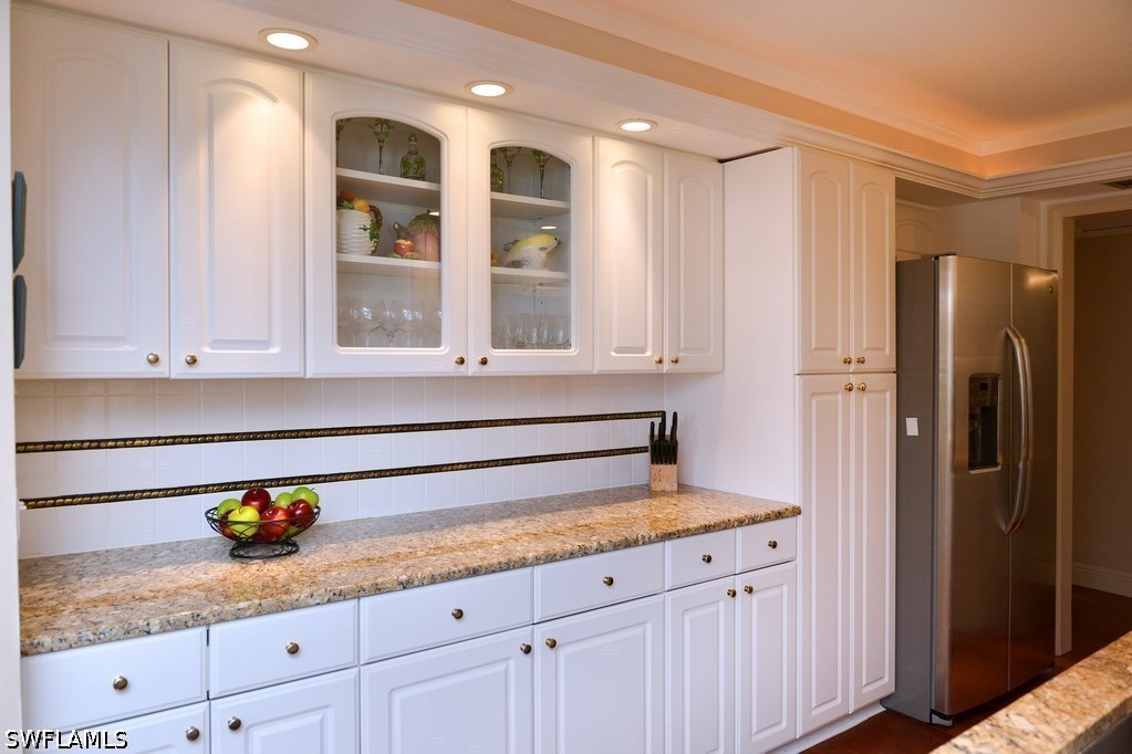 2 Bed Waterfront Home for Sale in Surfsedge, photo 9