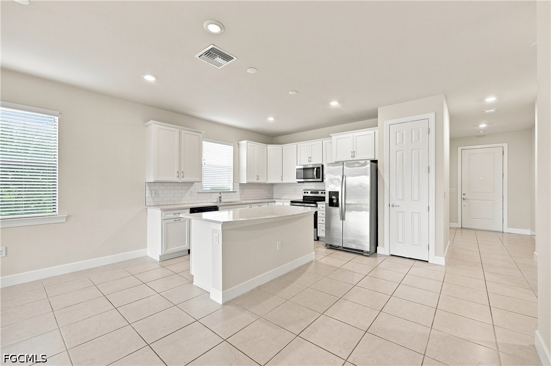 3 Bed Waterfront Home for Sale in Fort Myers, photo 9