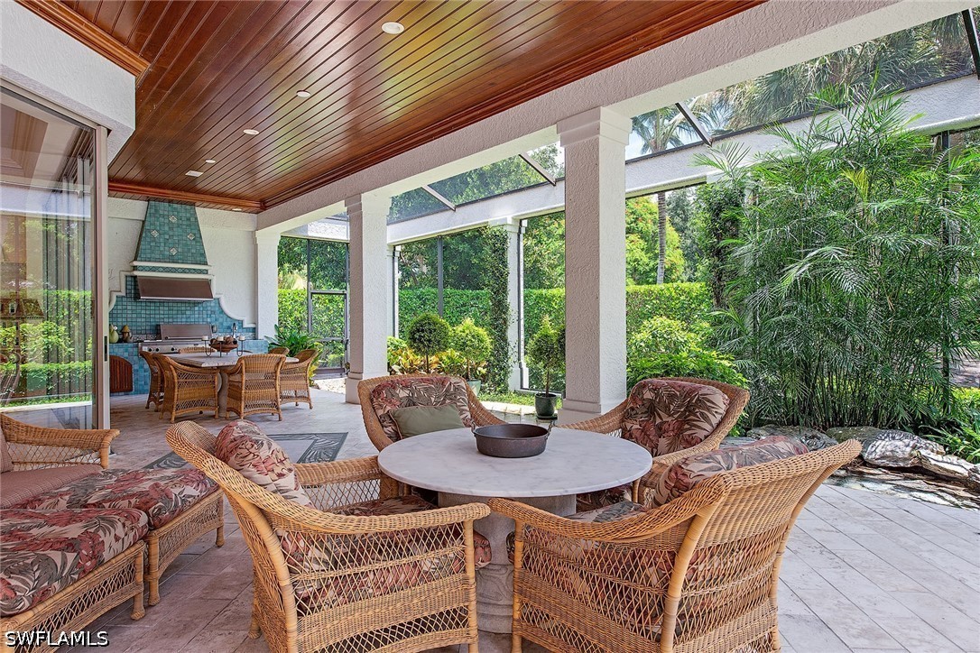 4 Bed Pool Home for Sale in Naples, photo 9