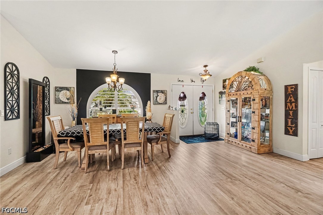 3 Bed Pool Home for Sale in Cape Coral, photo 9