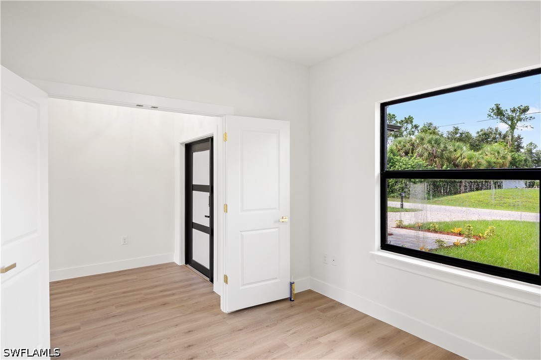 3 Bed SingleFamilyResidence for Sale in North Port, photo 9