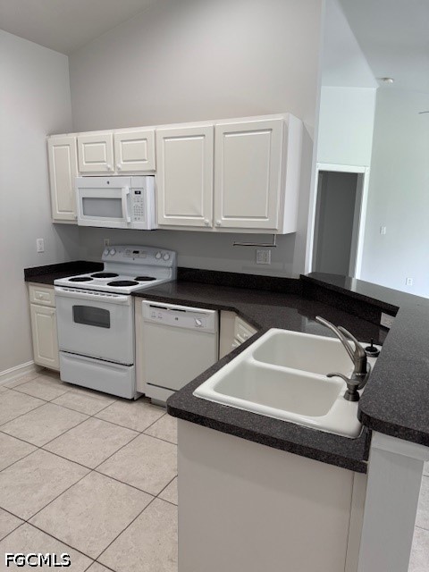 3 Bed SingleFamilyResidence for Sale in Cape Coral, photo 9