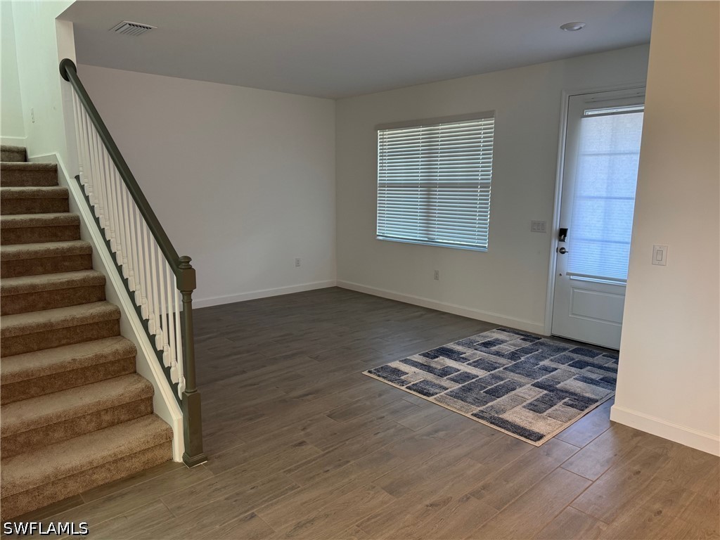 5 Bed SingleFamilyResidence for Sale in Estero, photo 9