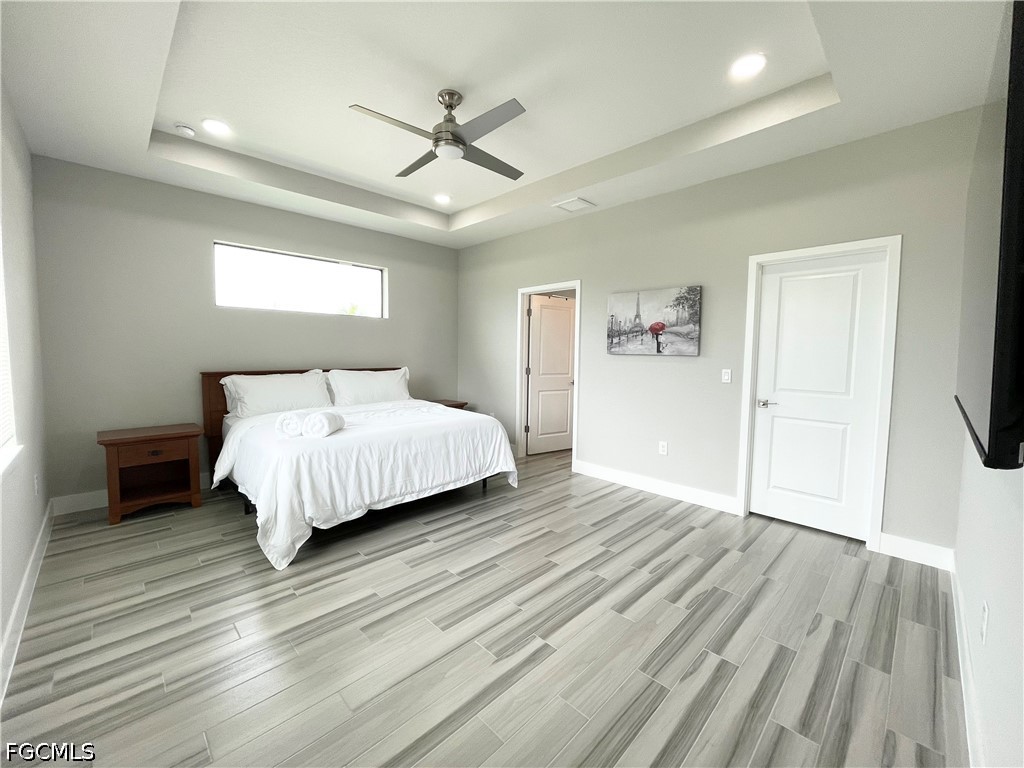 4 Bed Waterfront Home for Sale in Cape Coral, photo 9