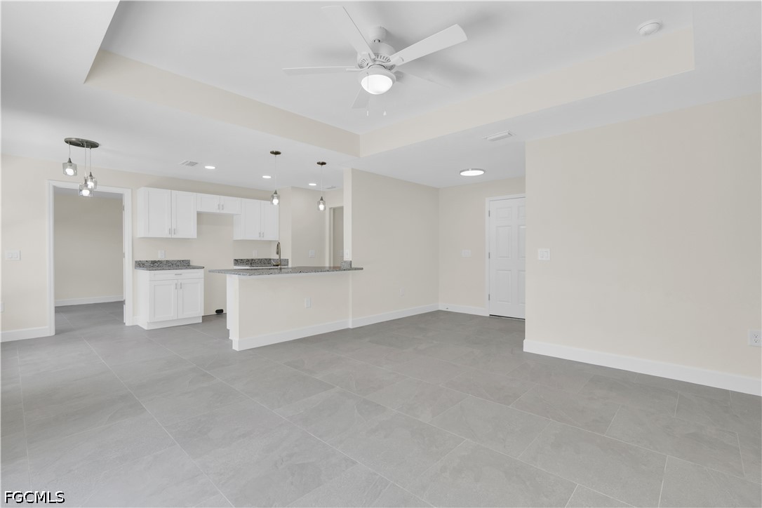 3 Bed SingleFamilyResidence for Sale in Lehigh Estates, photo 9