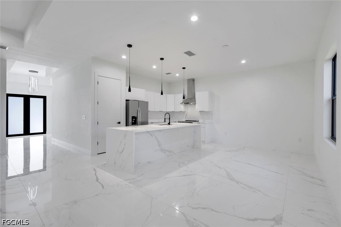 4 Bed SingleFamilyResidence for Sale in Labelle, photo 9