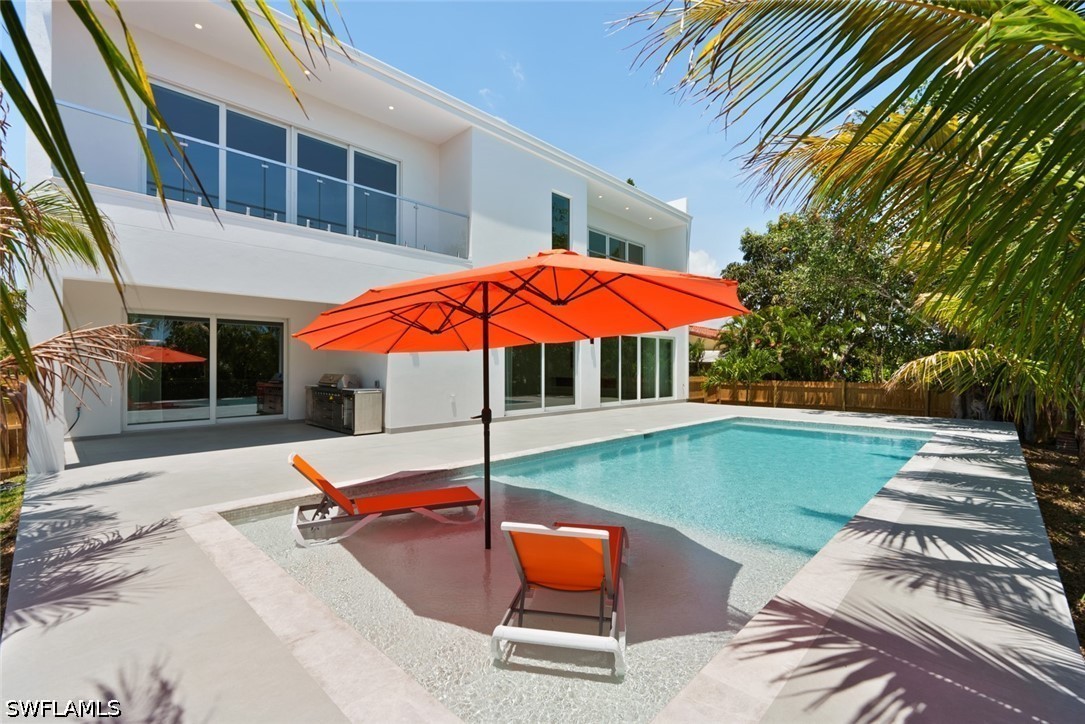 5 Bed Pool Home for Sale in Marco Beach, photo 9