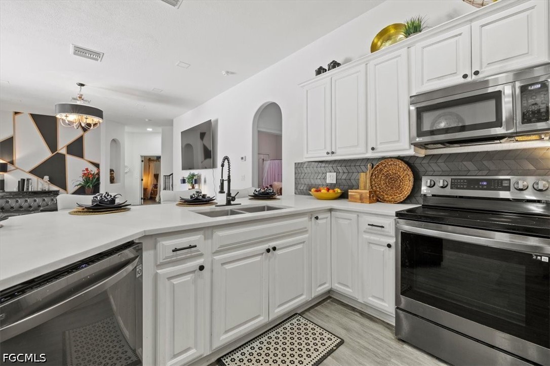5 Bed Pool Home for Sale in Lehigh Acres, photo 9