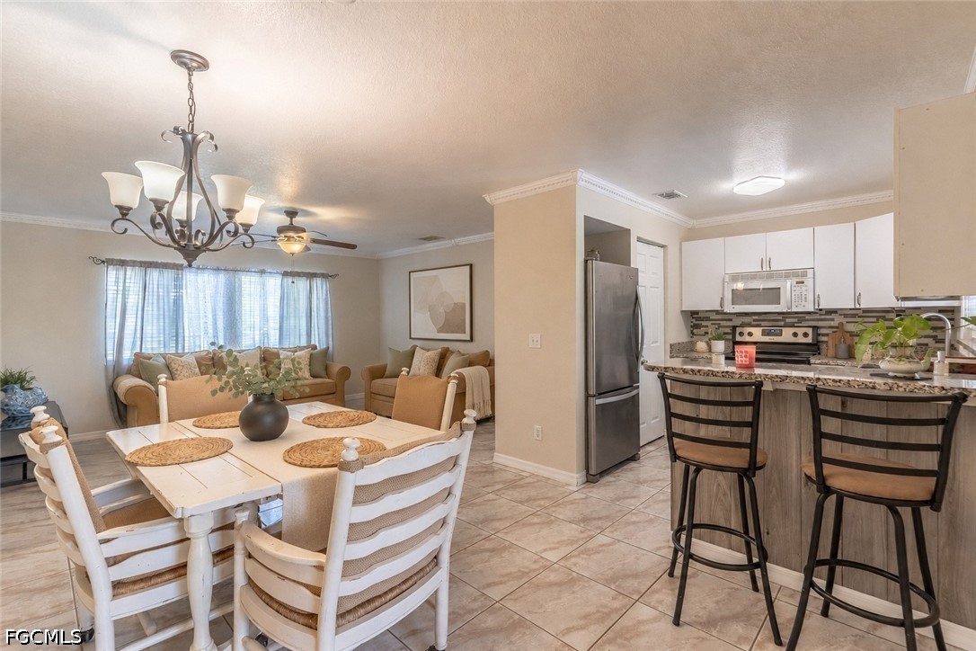 4 Bed SingleFamilyResidence for Sale in Naples, photo 9
