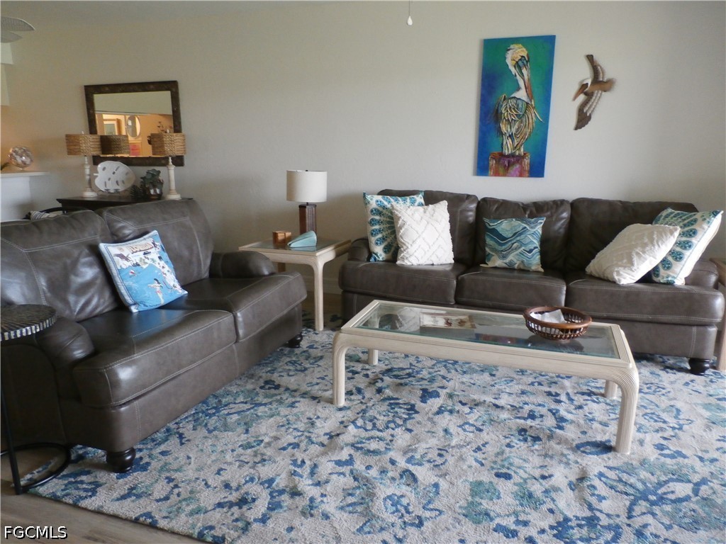 2 Bed Condominium for Sale in Manor, photo 9