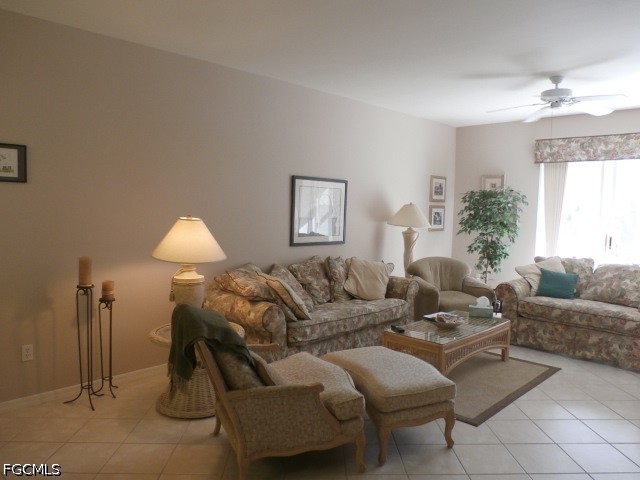 2 Bed Attached for Sale in Fort Myers, photo 9