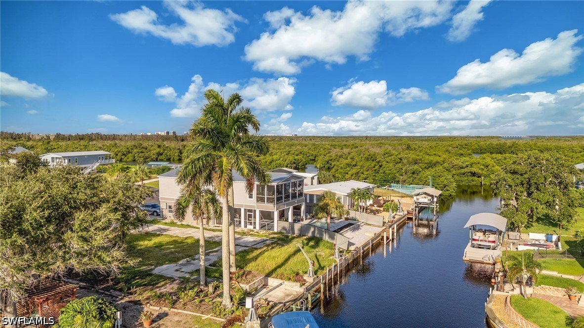 Waterfront Home for Sale in Bonita Springs, photo 9