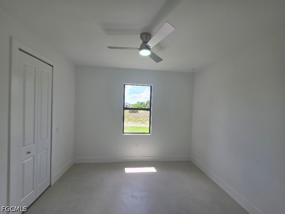 3 Bed SingleFamilyResidence for Sale in Lehigh Acres, photo 9