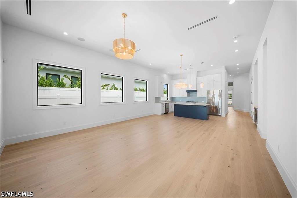 4 Bed Pool Home for Sale in Naples Park, photo 9
