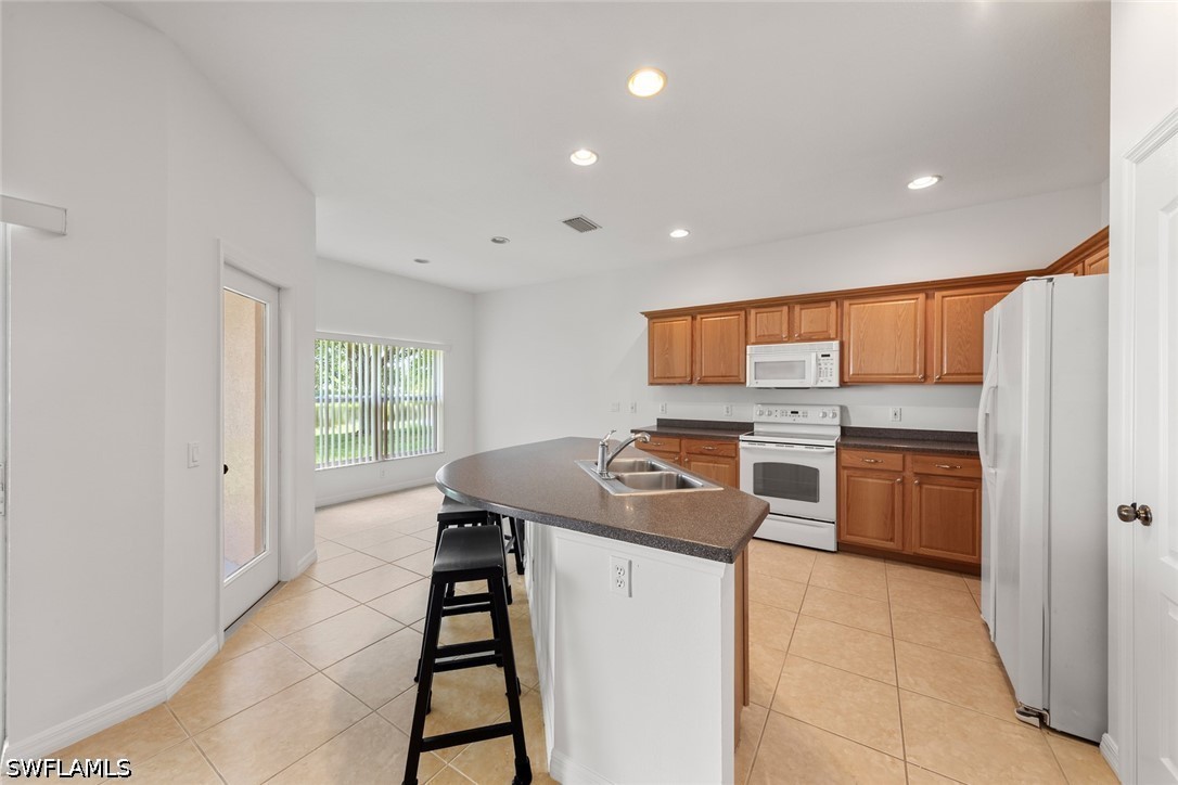 3 Bed Waterfront Home for Sale in Sandoval, photo 9