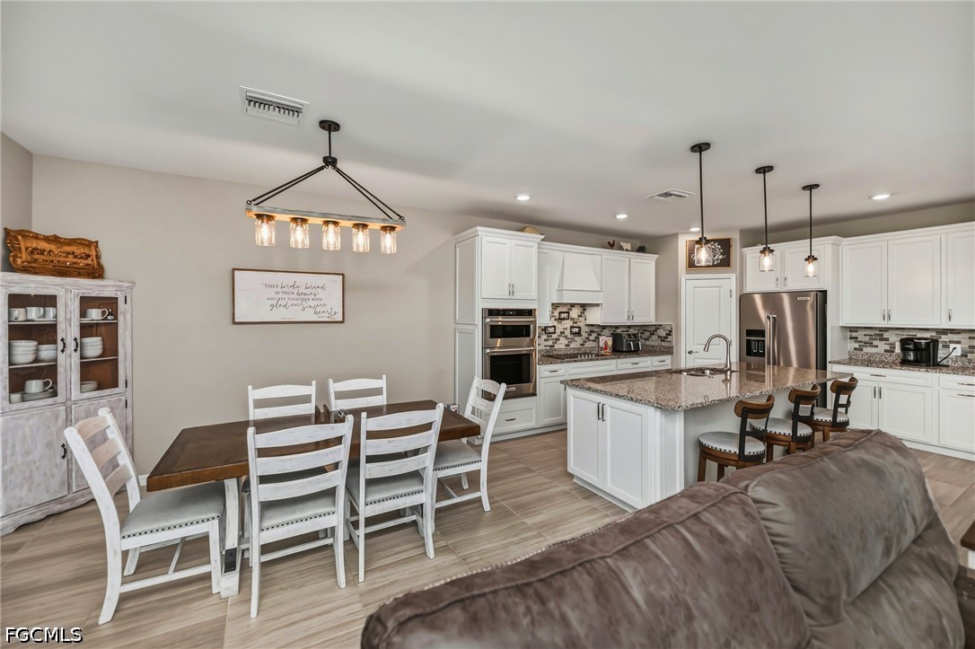 5 Bed Waterfront Home for Sale in Alva, photo 9