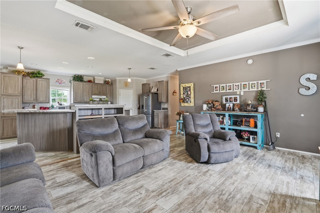 4 Bed ManufacturedHome for Sale in Labelle, photo 9