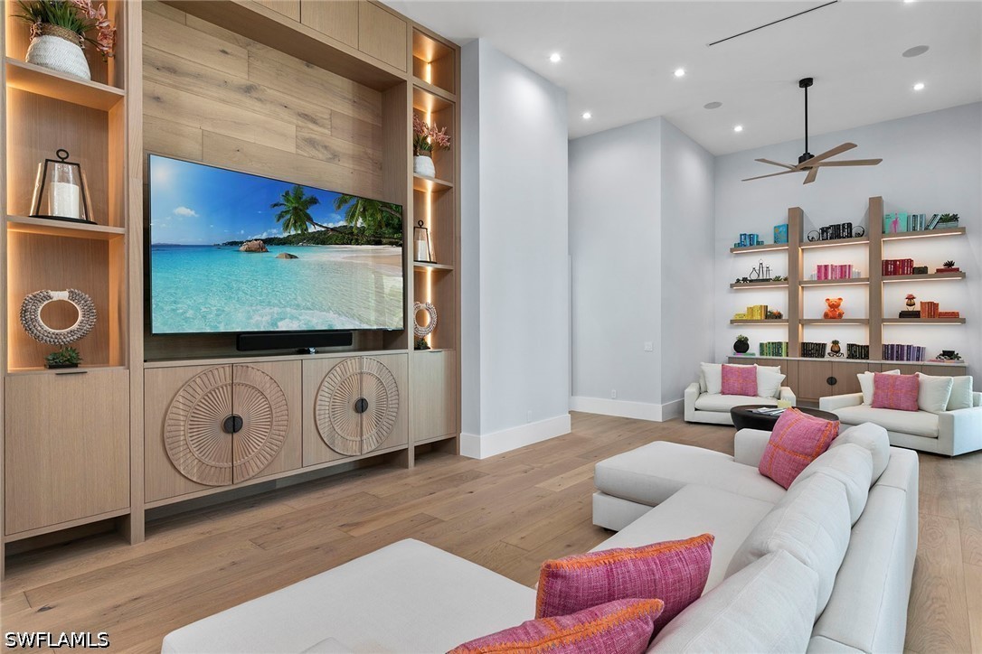 6 Bed Pool Home for Sale in Marco Island, photo 9