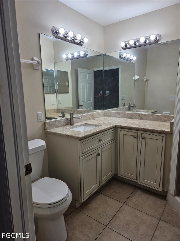 3 Bed SingleFamilyResidence for Sale in Lehigh Acres, photo 9