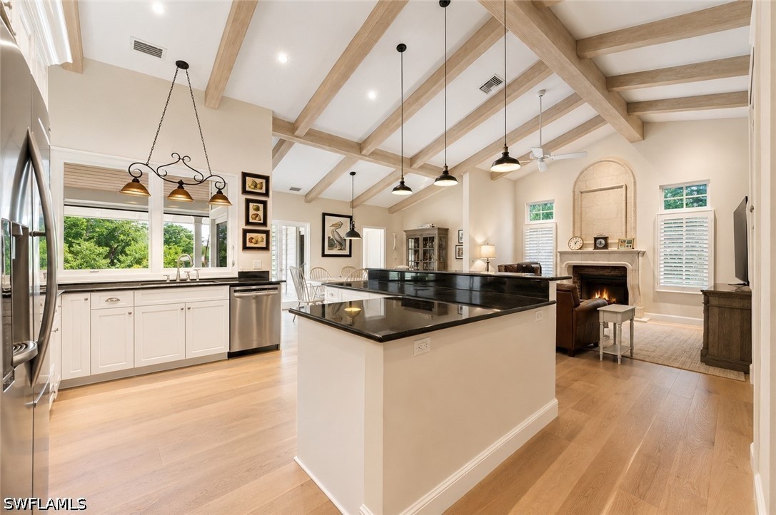 3 Bed Pool Home for Sale in Seagate, photo 9