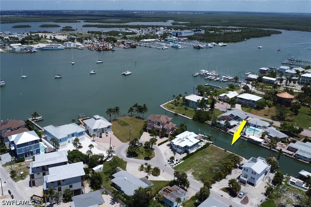 Waterfront Home for Sale in Gulf Bay View, photo 9