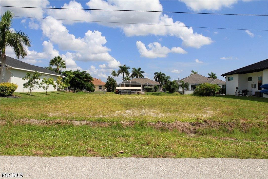 Waterfront Home for Sale in Cape Coral, photo 9