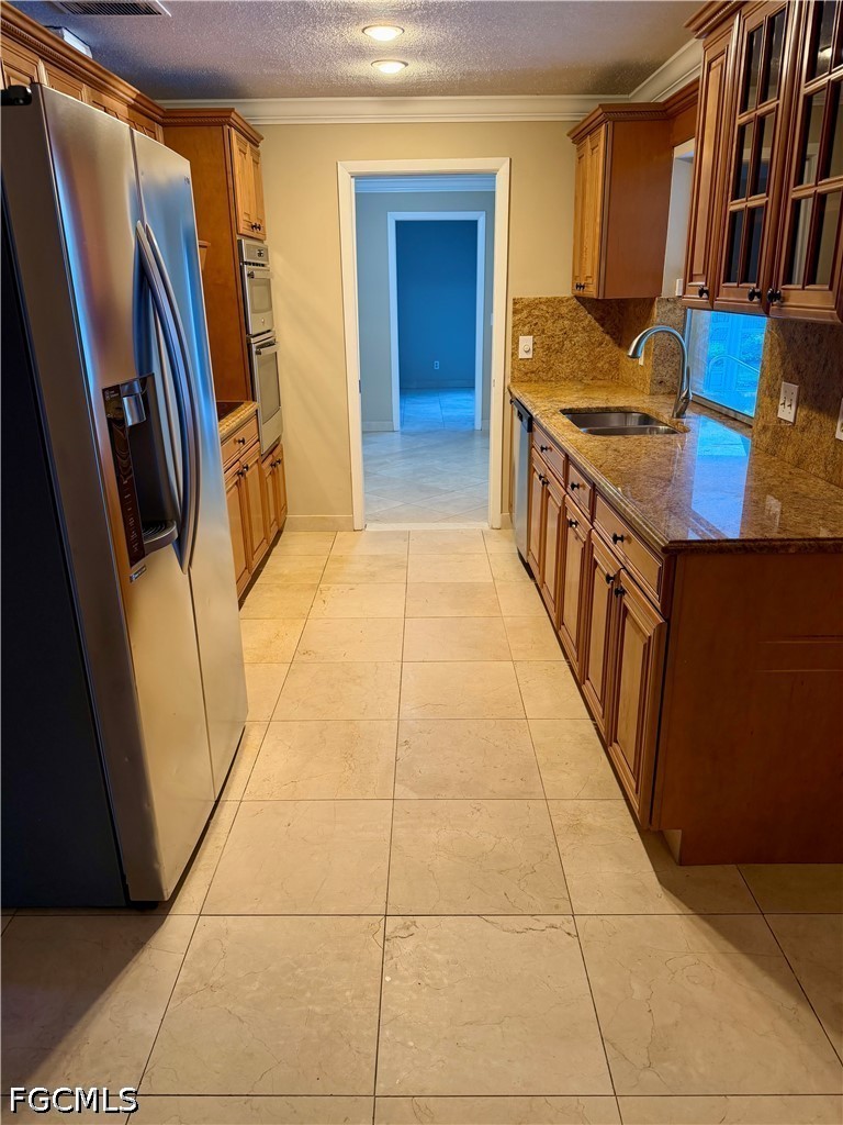 4 Bed Pool Home for Sale in Lakewood, photo 9