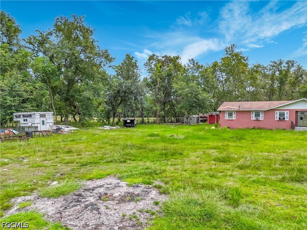 3 Bed SingleFamilyResidence for Sale in Acreage, photo 9