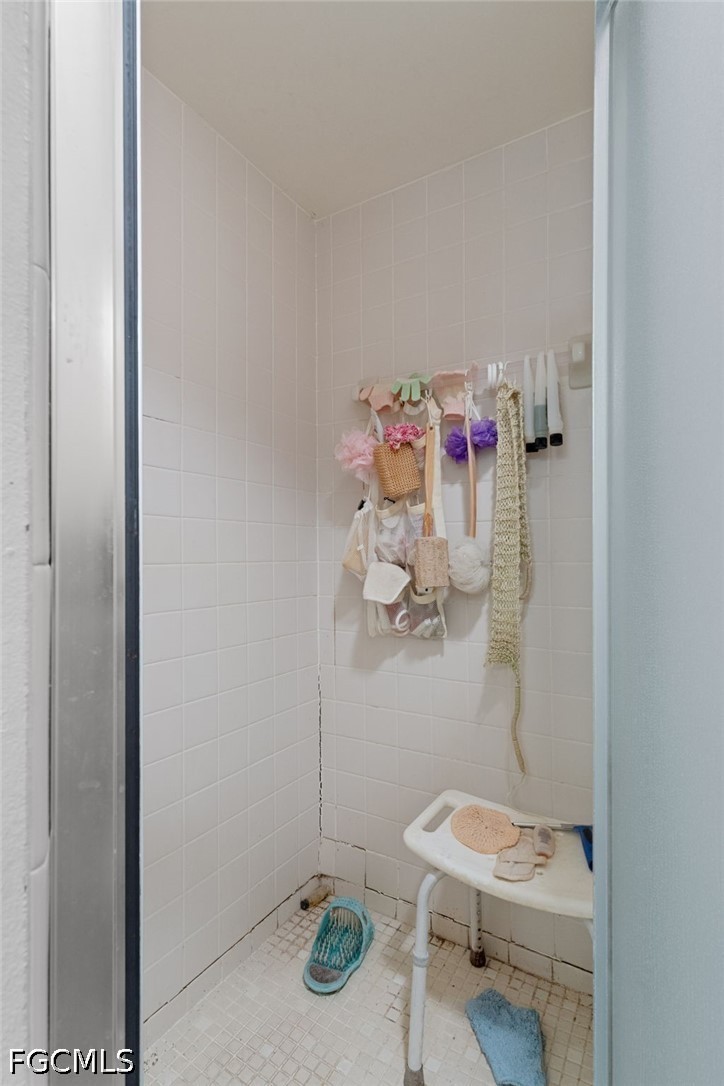 3 Bed SingleFamilyResidence for Sale in Acreage, photo 9
