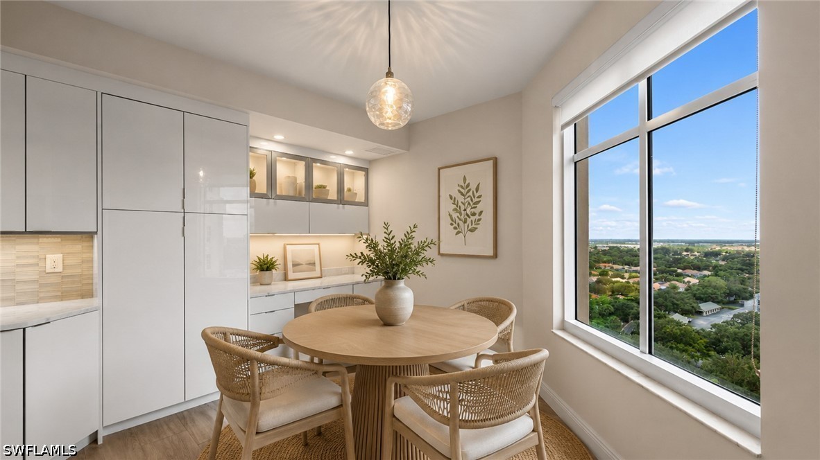 3 Bed Waterfront Home for Sale in Naples, photo 9
