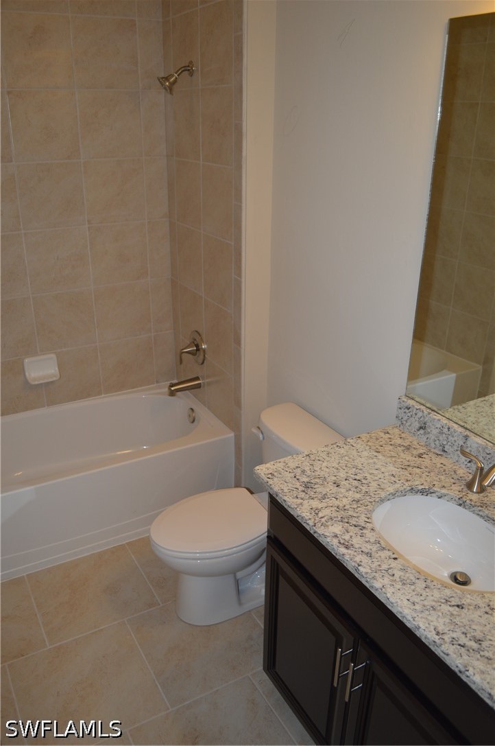 3 Bed Pool Home for Sale in Barrington Cove, photo 9