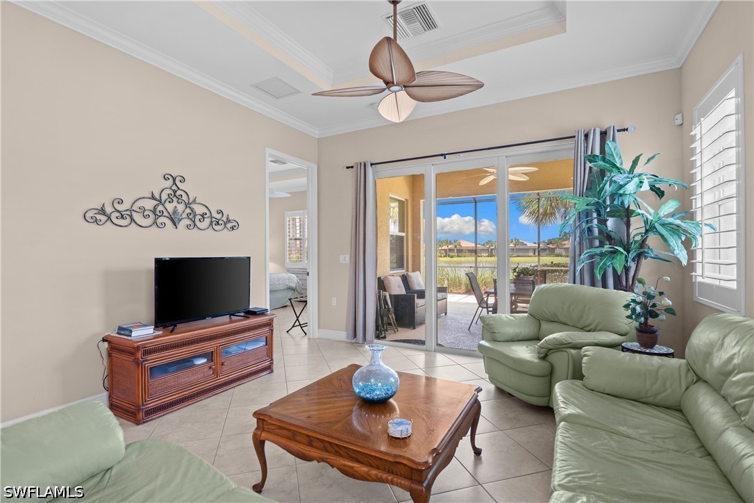 3 Bed Waterfront Home for Sale in Materita, photo 9