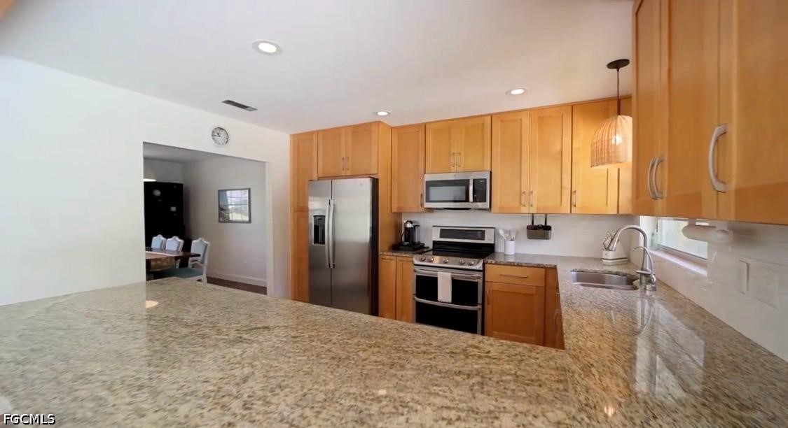 4 Bed Pool Home for Sale in Gainesville, photo 9
