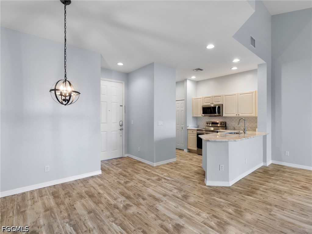 3 Bed Condominium for Sale in Province Park, photo 9