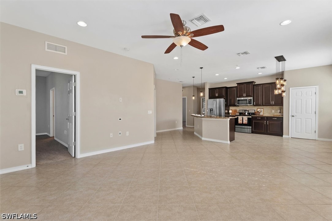 3 Bed Condominium for Sale in Fort Myers, photo 9