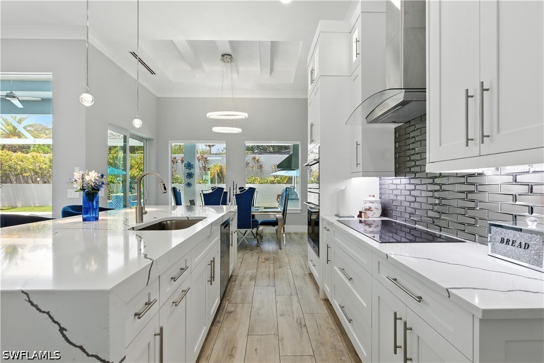 4 Bed Pool Home for Sale in Marco Island, photo 9