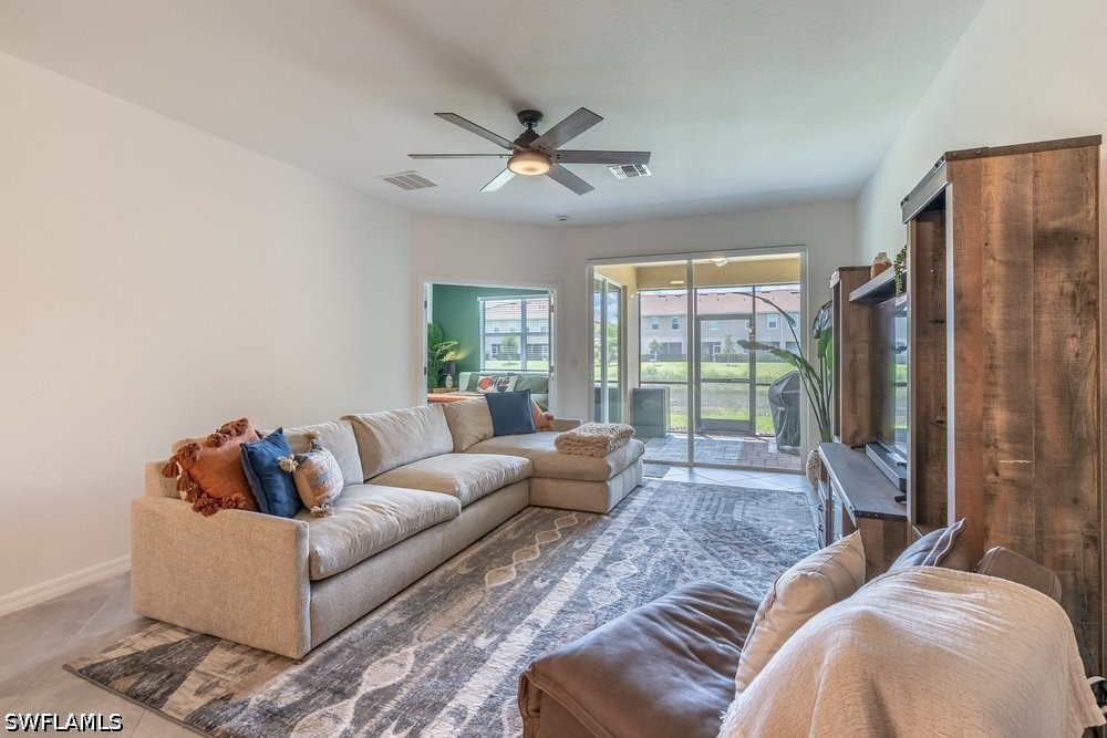 2 Bed Waterfront Home for Sale in Naples, photo 9