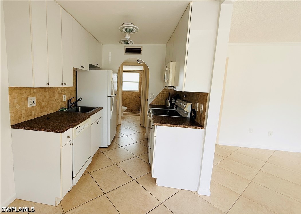 1 Bed Condominium for Sale in Royal Palm Point, photo 9